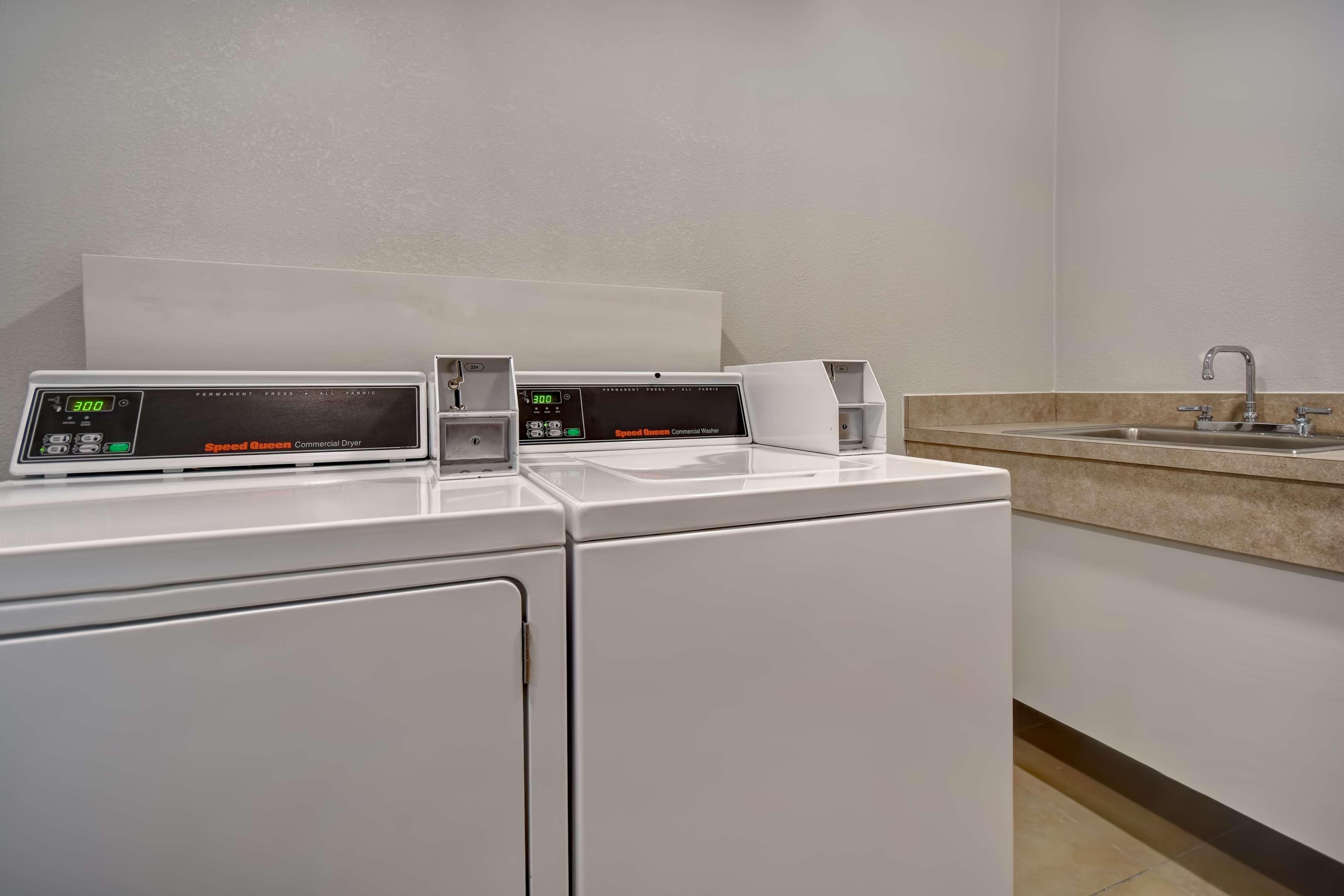 Hampton Inn Potomac Mills Woodbridge Kültér fotó